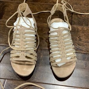 Stuart Weissman knot again lace up sandal 7.5